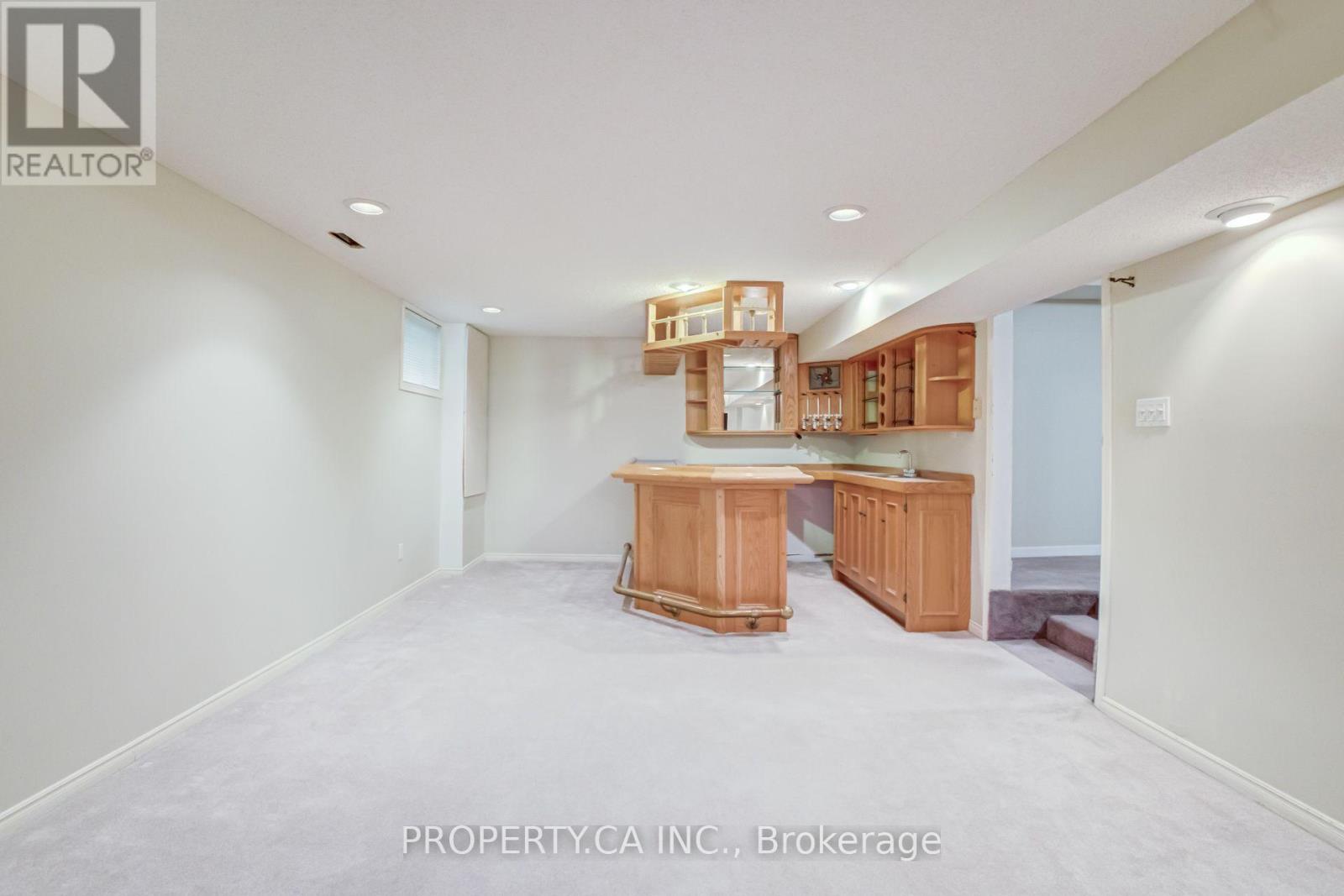 143 Cambridge Crescent Property Photo 25