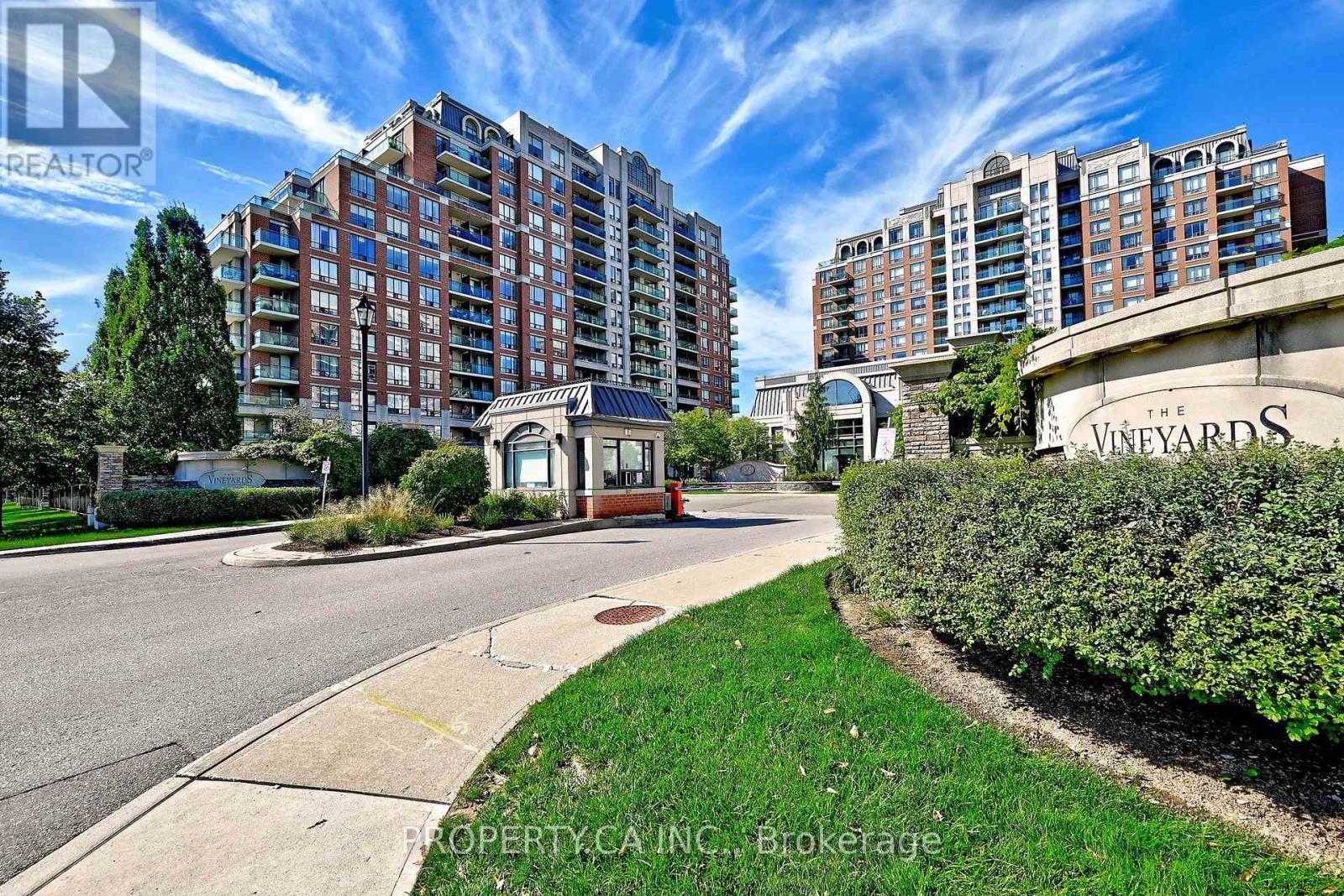 1013 - 310 Red Maple Road Property Photo 1