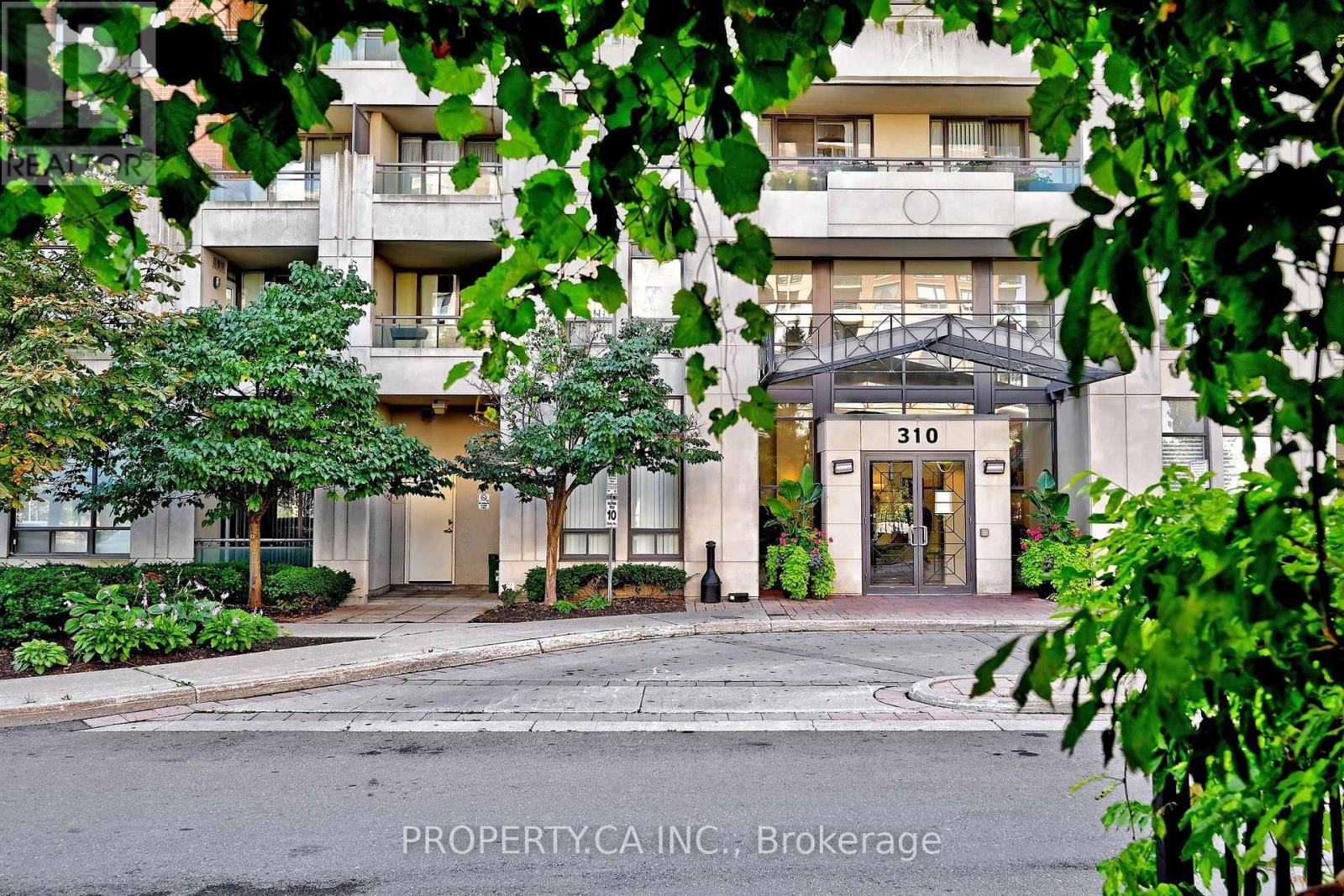1013 - 310 Red Maple Road Property Photo 2