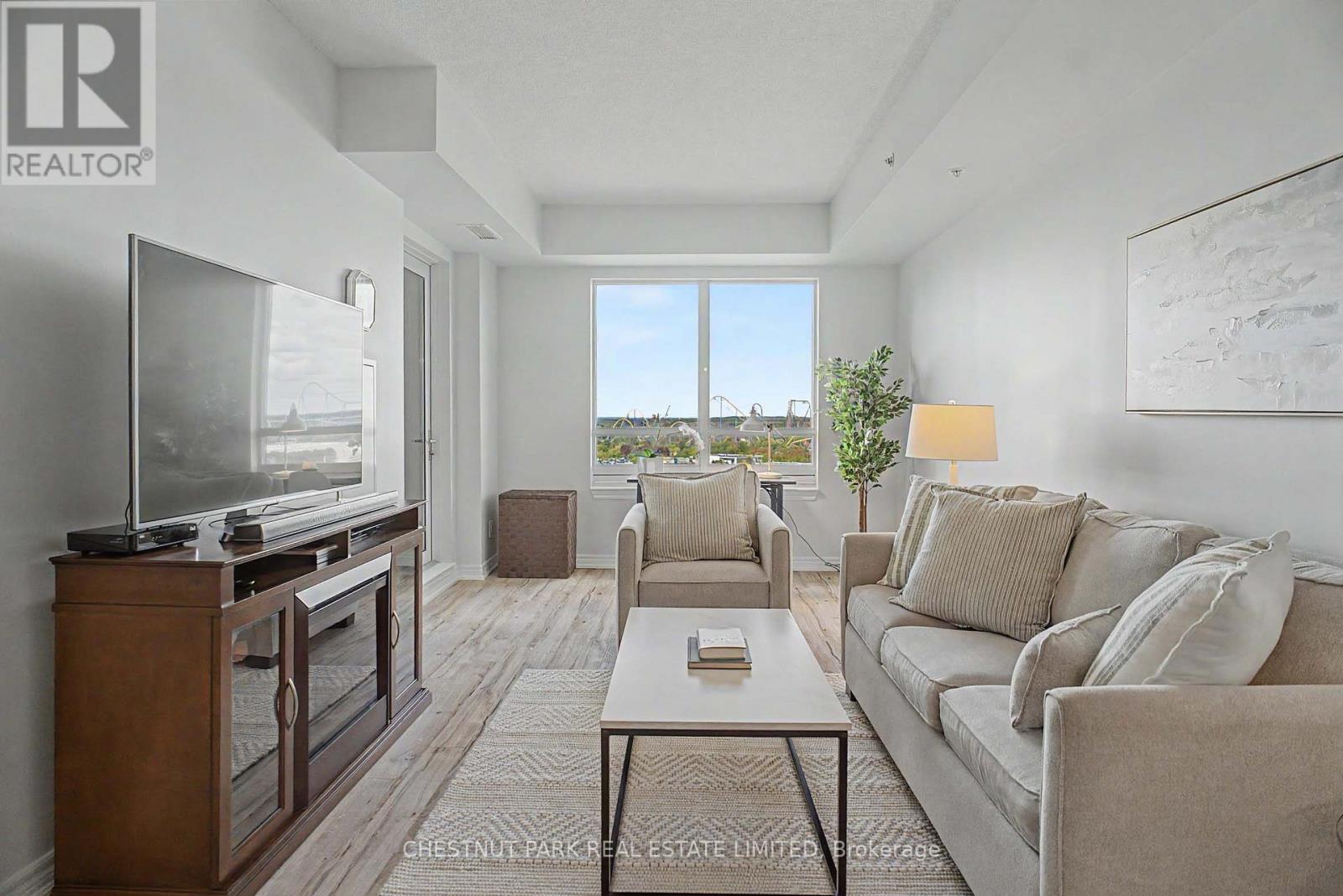 1503 - 9255 Jane Street Property Photo 11