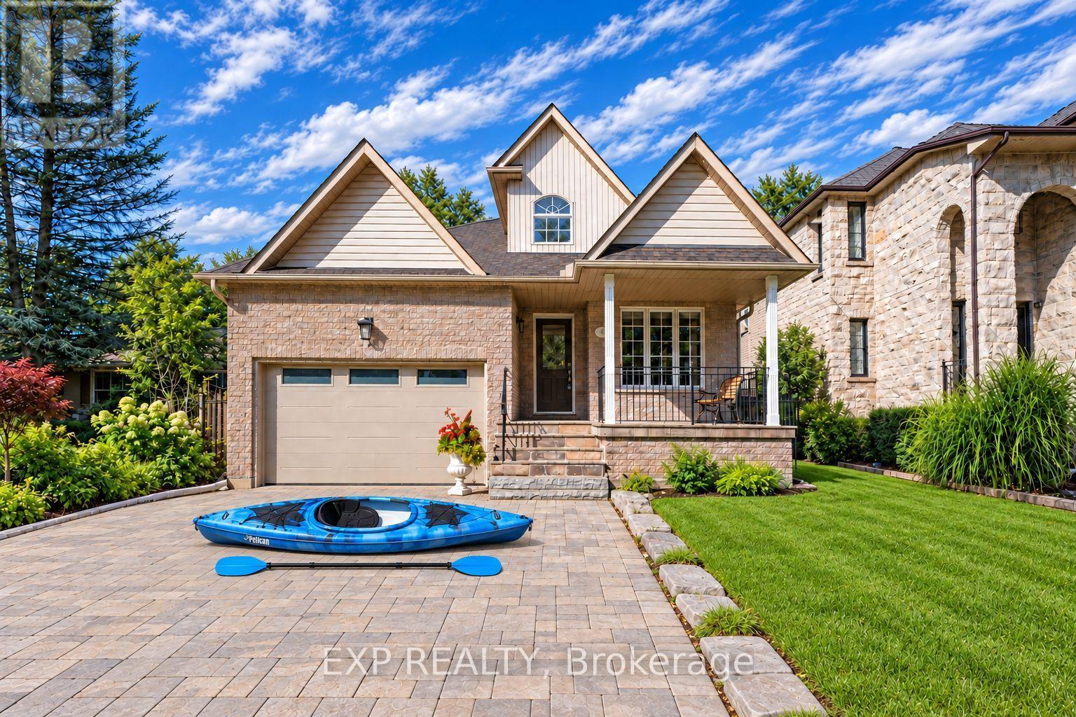 62 Fergus Avenue Property Photo 1