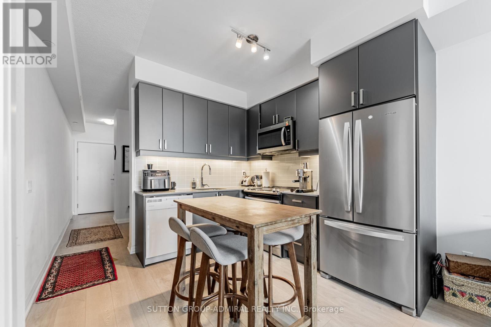 2812 - 7895 Jane Street Property Photo 10
