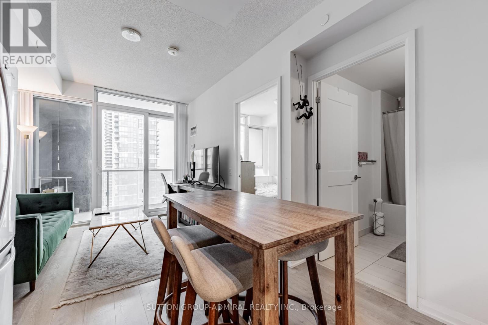 2812 - 7895 Jane Street Property Photo 14