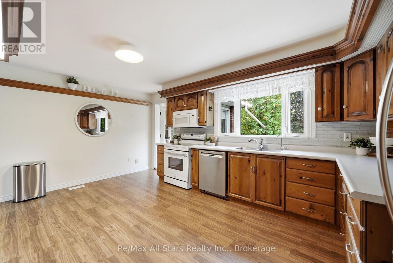 226 Durham Rd 8 Road Property Photo 16