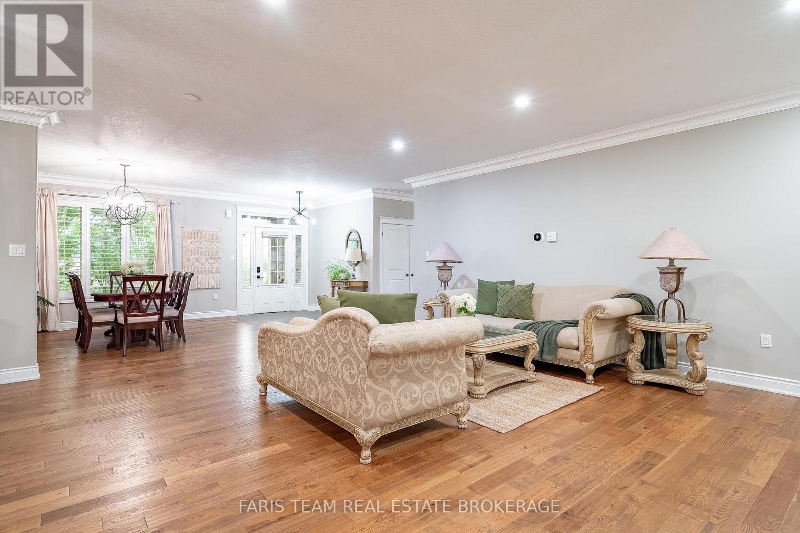 2 Harry Parker Place Property Photo 15