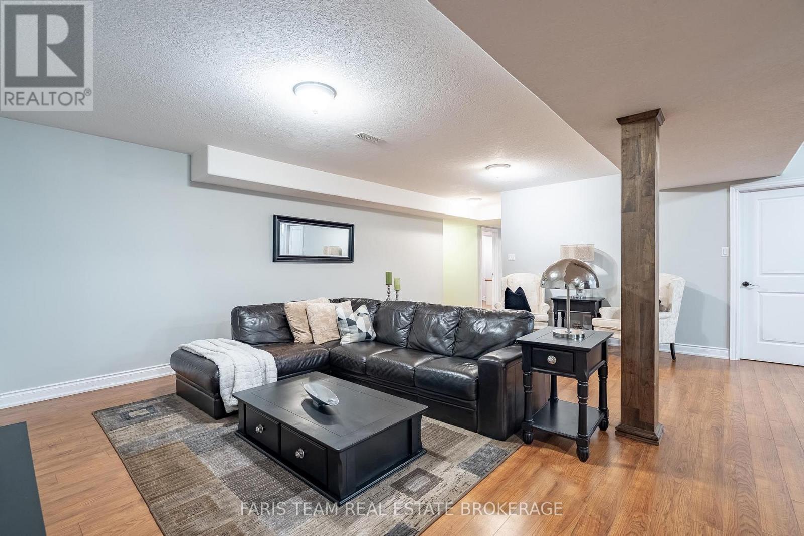 2 Harry Parker Place Property Photo 28
