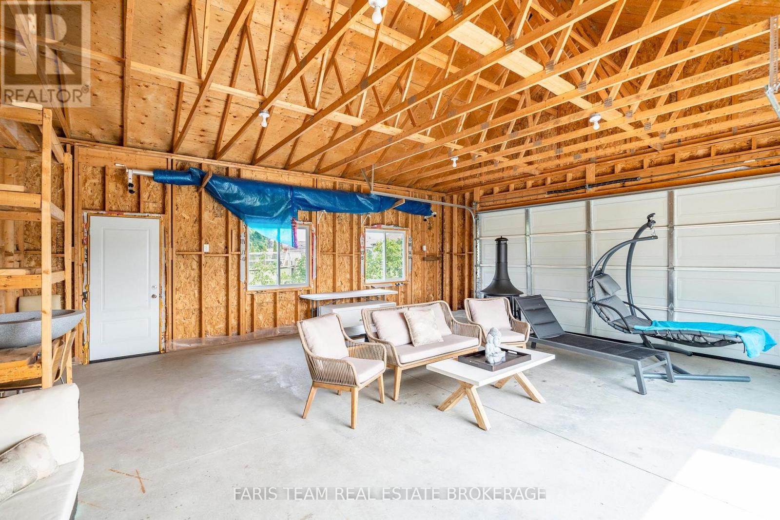2 Harry Parker Place Property Photo 44