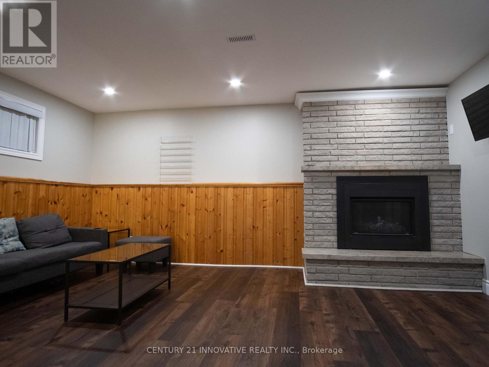 7 Pridham Crescent Property Photo 24