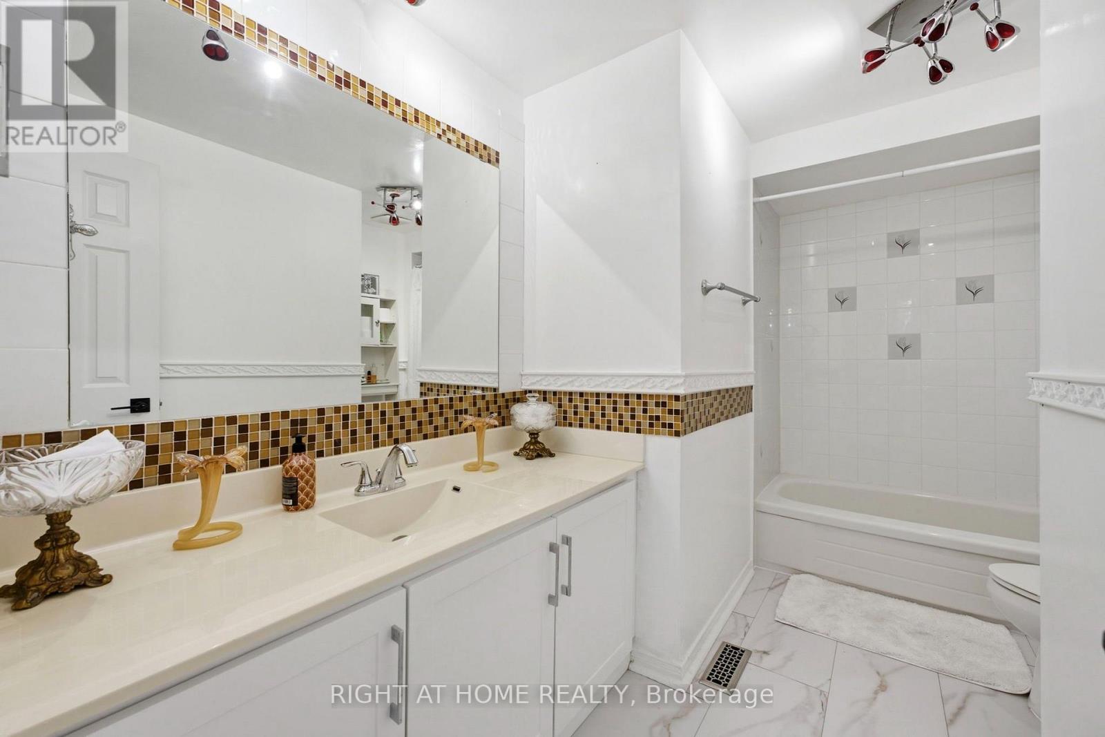 87 William Honey Crescent Property Photo 21