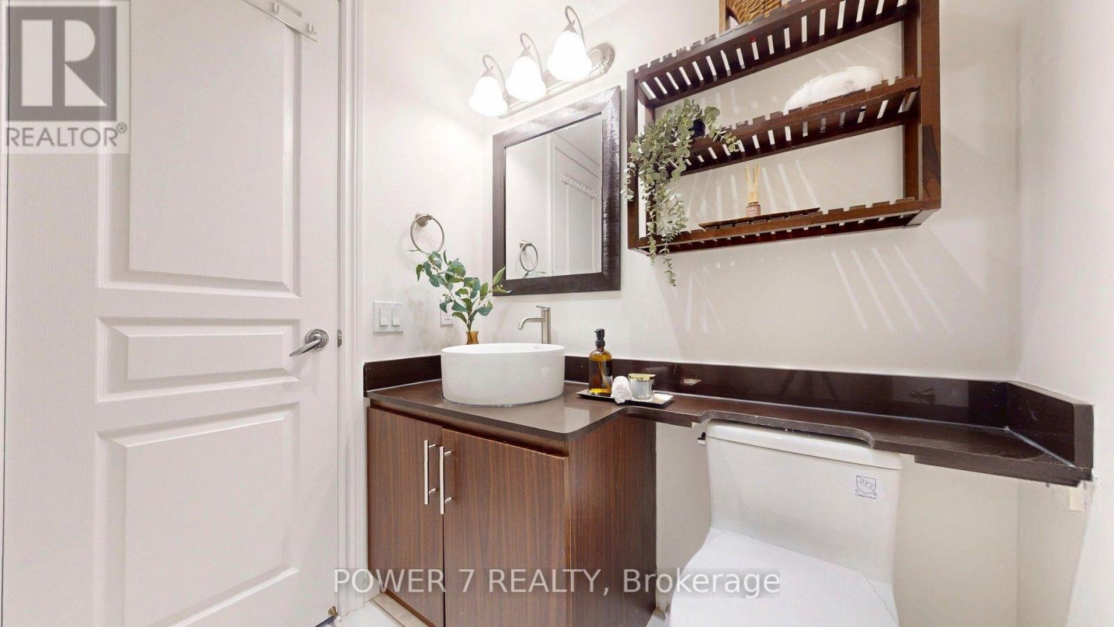 Lph18 - 9015 Leslie Street Property Photo 25