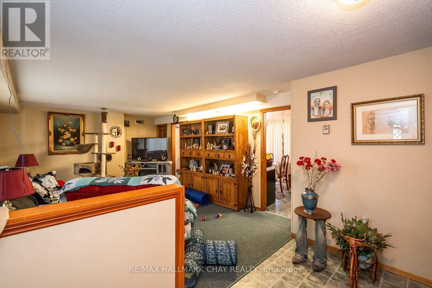 6134 County Rd 13 Road W Property Photo 17