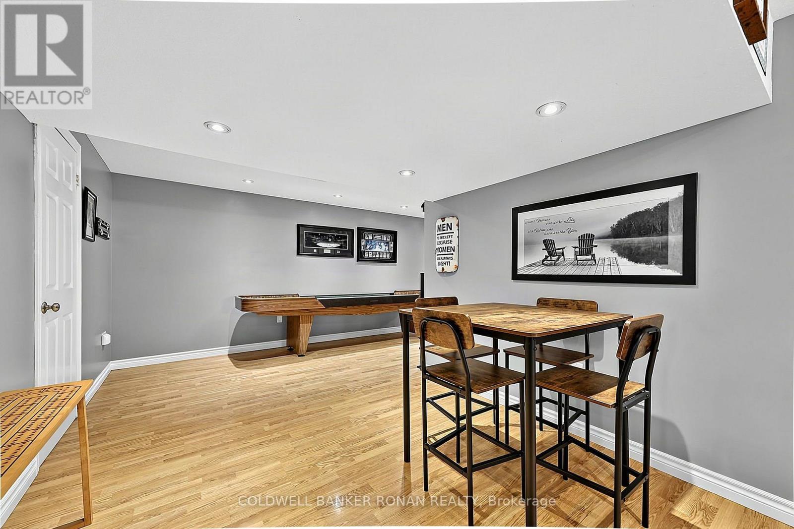 65 Burbank Circle Property Photo 22