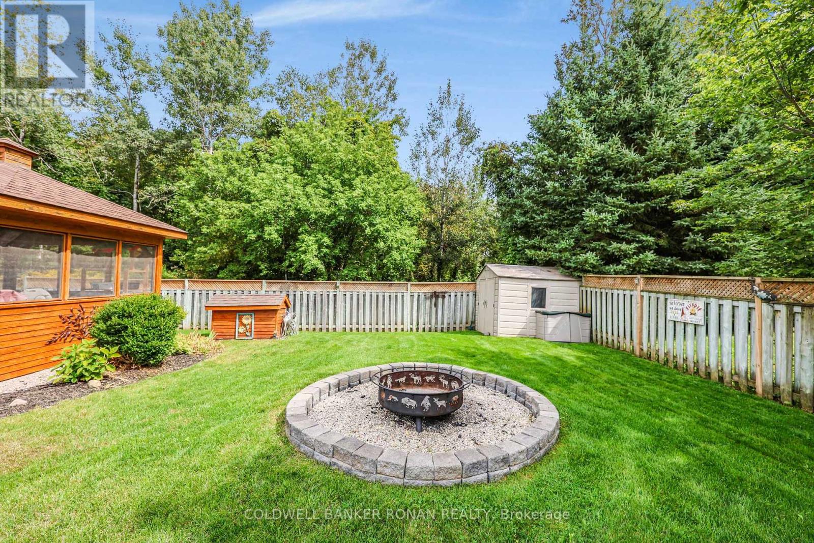 65 Burbank Circle Property Photo 32