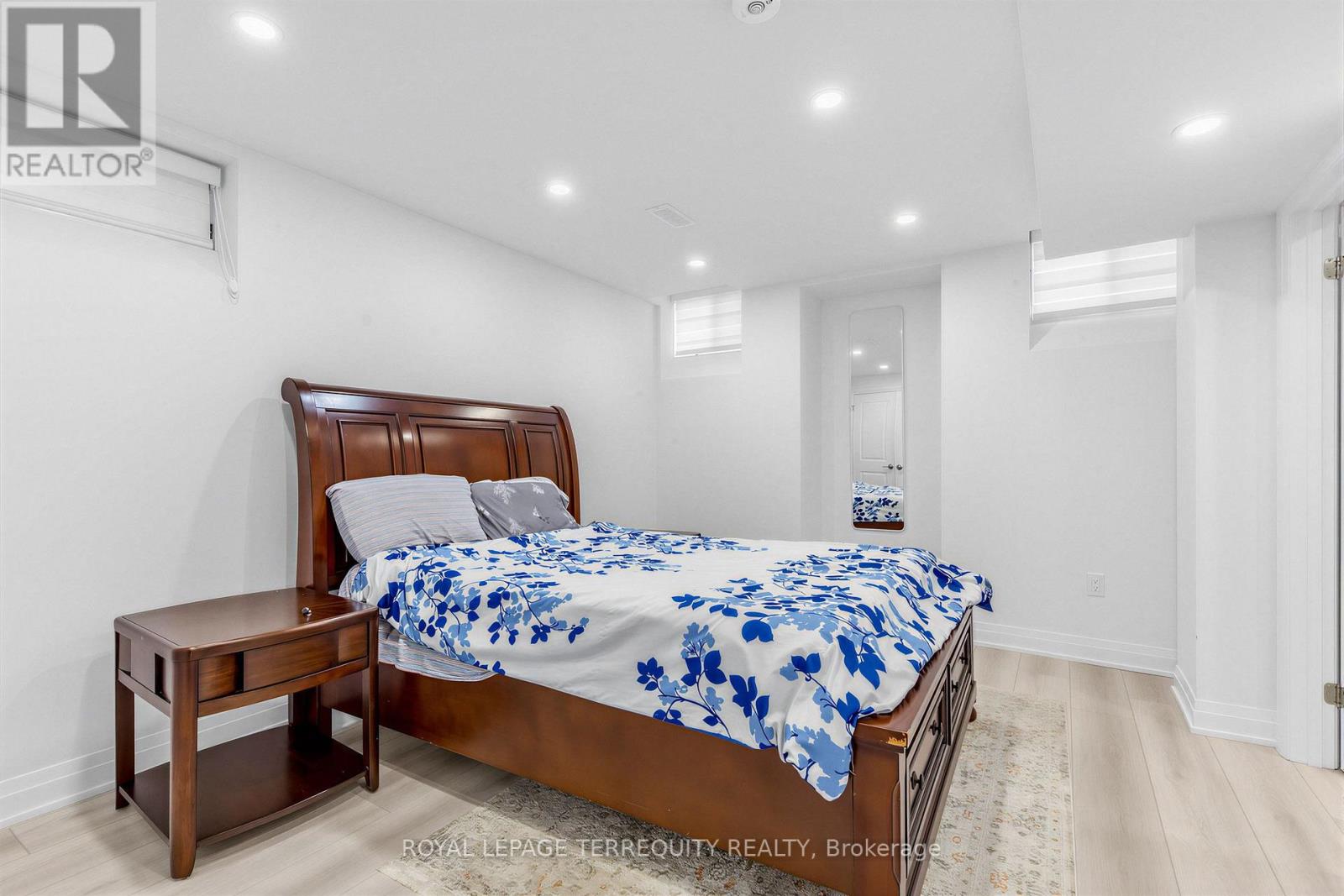 44 Headwind Boulevard Property Photo 33