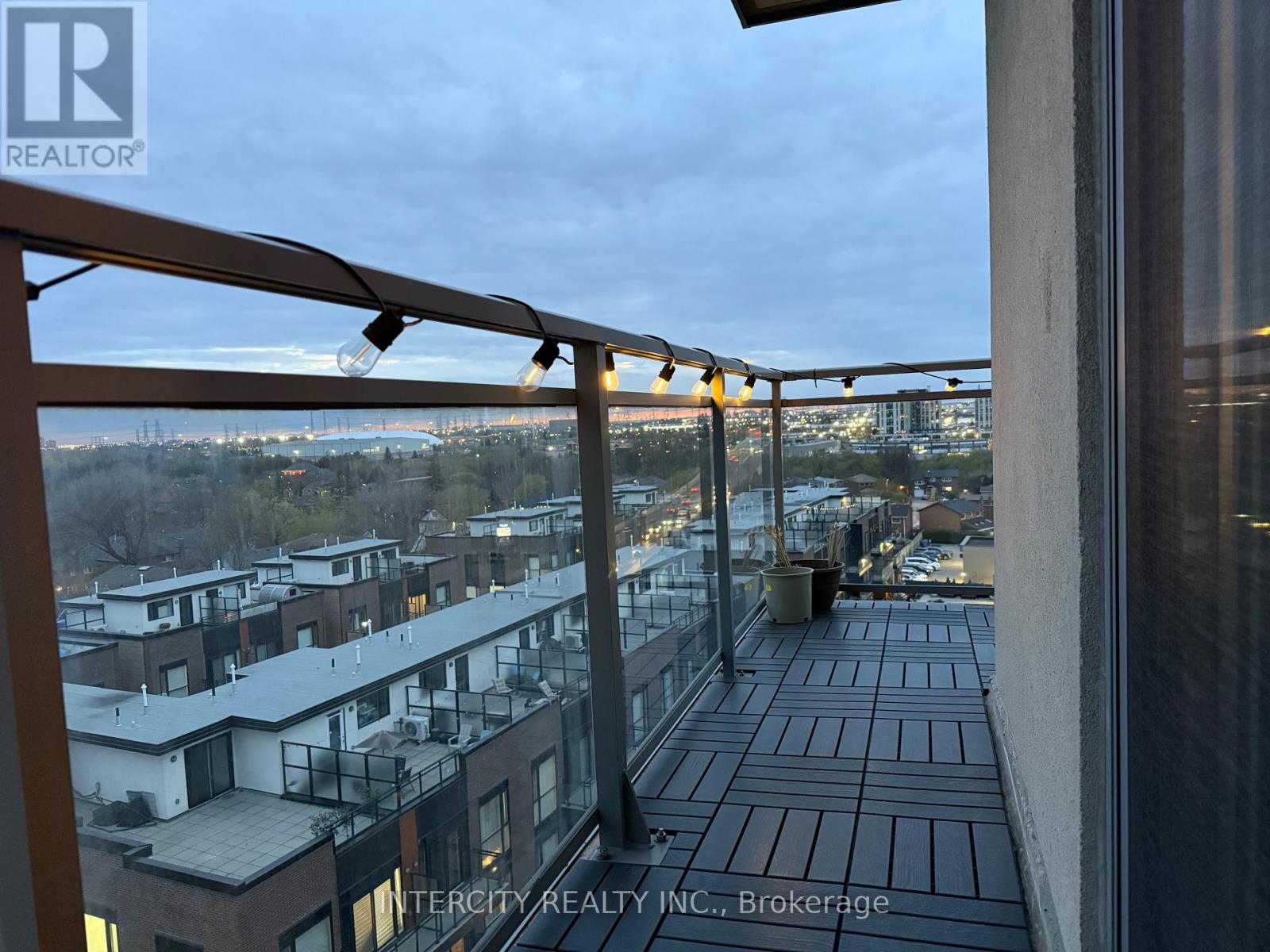 802 - 7730 Kipling Avenue Property Photo 30