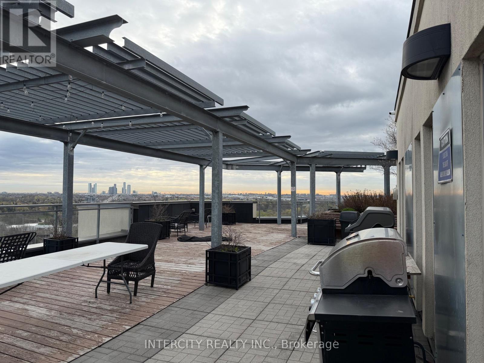 802 - 7730 Kipling Avenue Property Photo 36