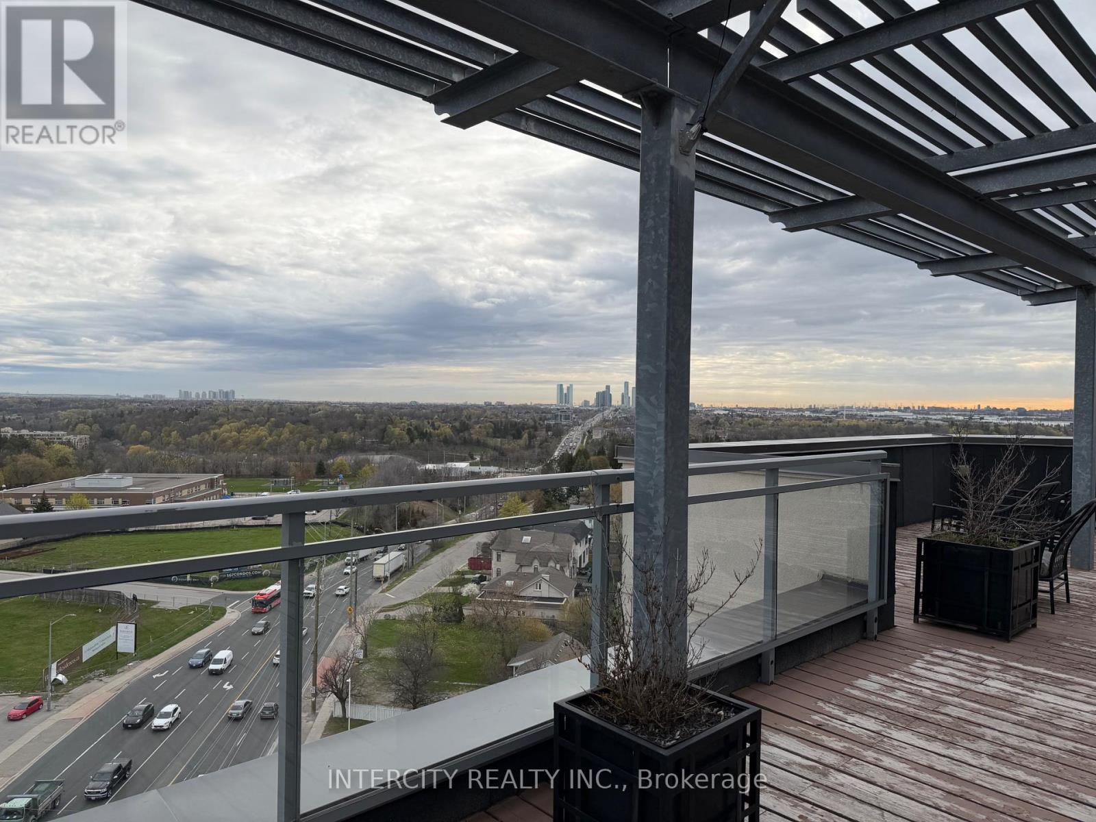 802 - 7730 Kipling Avenue Property Photo 37