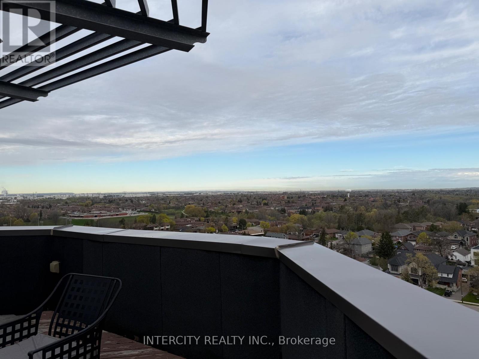 802 - 7730 Kipling Avenue Property Photo 41