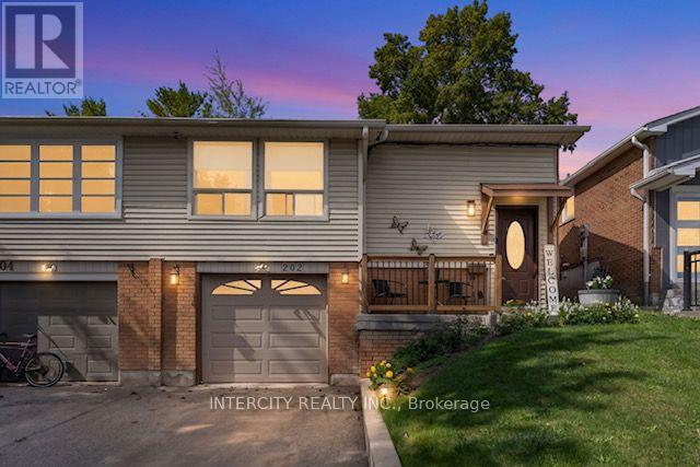 202 COLLINGS AVENUE