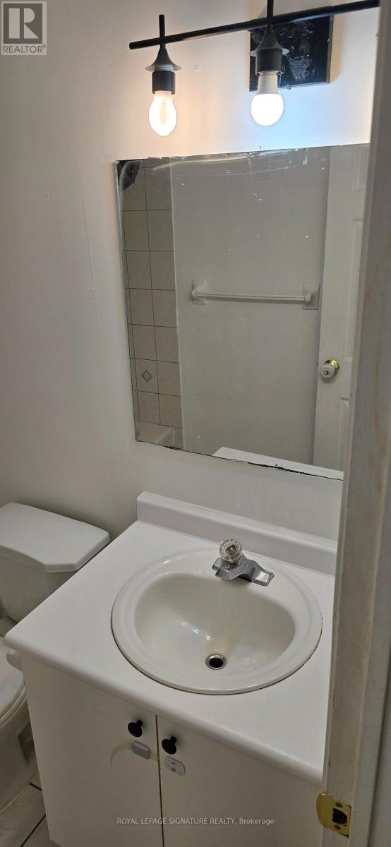 Bsmt - 2 Viewmark Drive Property Photo 6