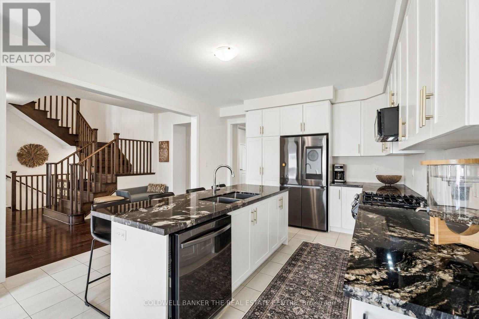 92 Church Street Property Photo 11