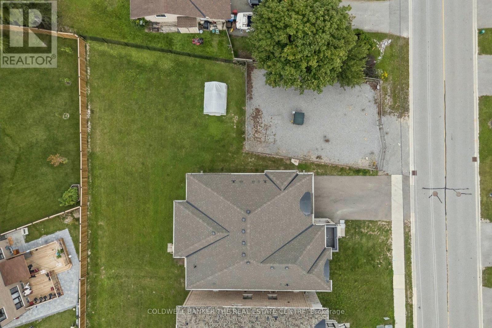 92 Church Street Property Photo 43