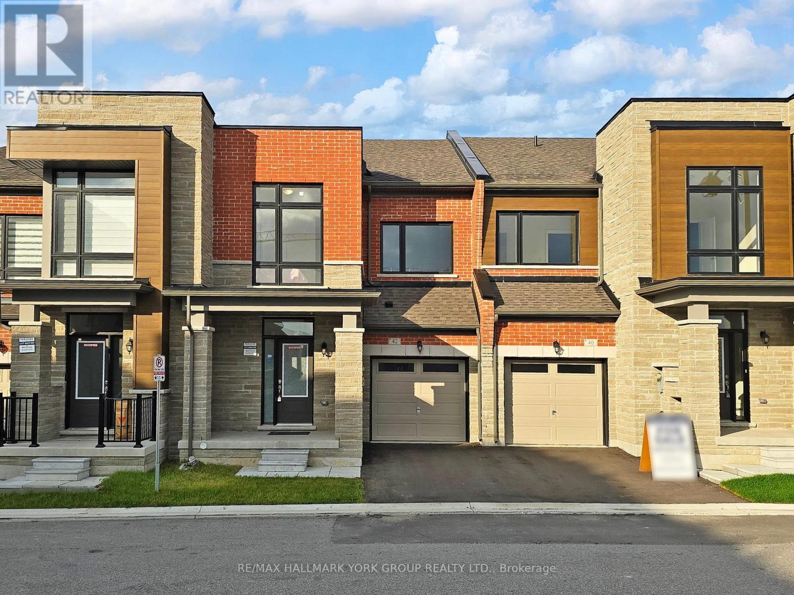 42 Blick Crescent Property Photo 1