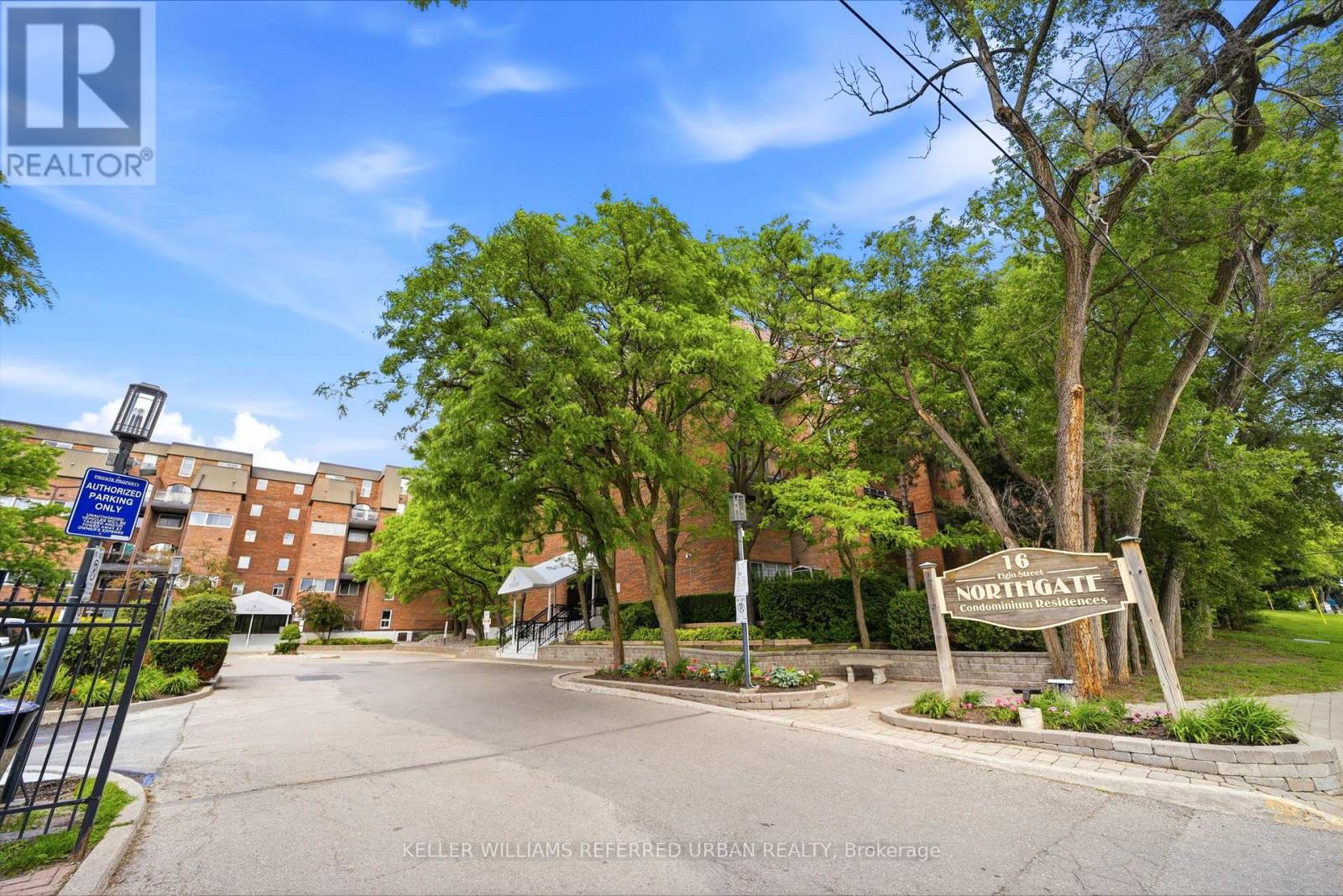 347 - 16B ELGIN STREET Property Photo 1