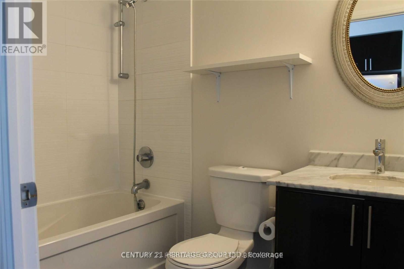Ph3 - 75 North Park Road E Property Photo 11