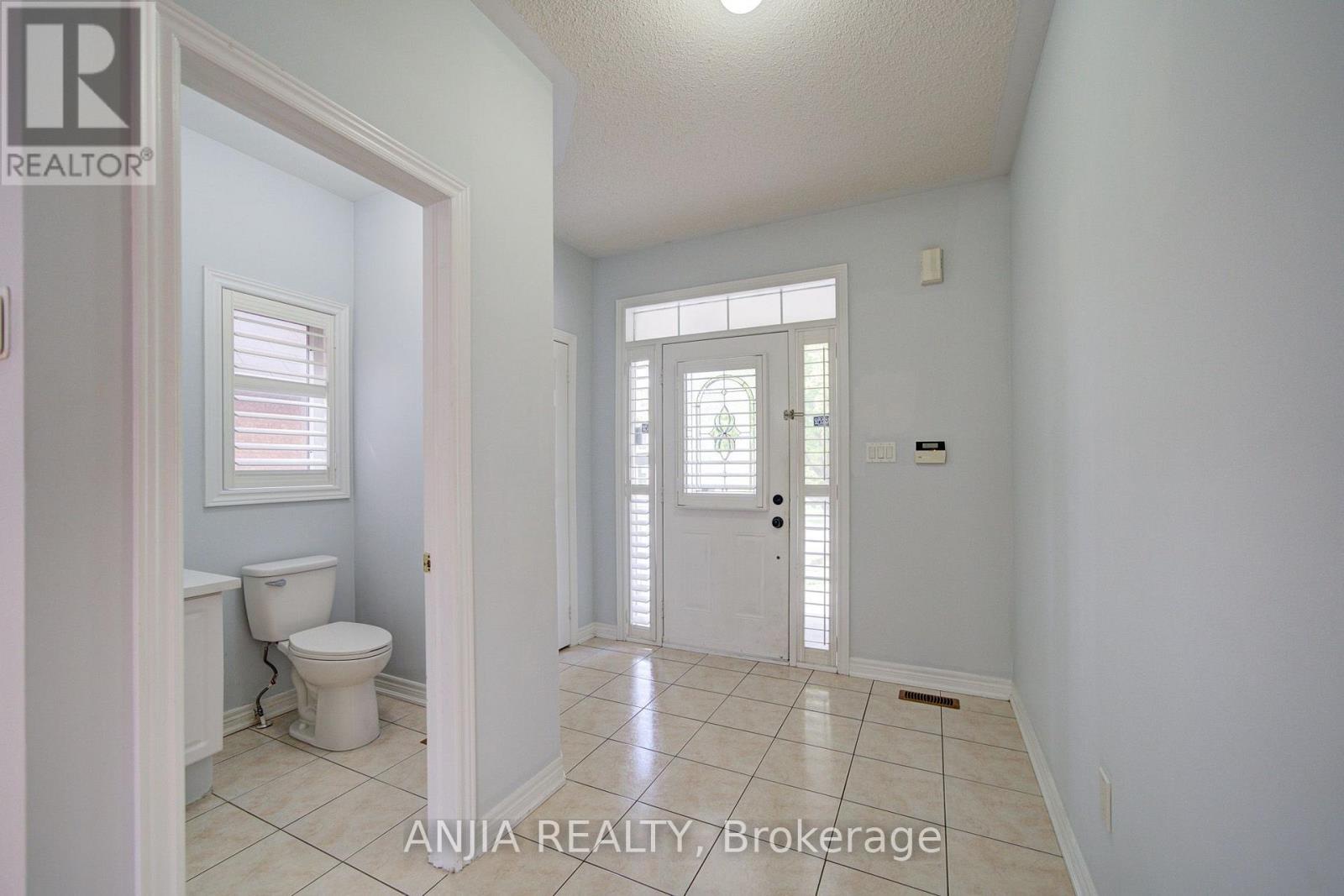 74 Batchford Crescent Property Photo 6