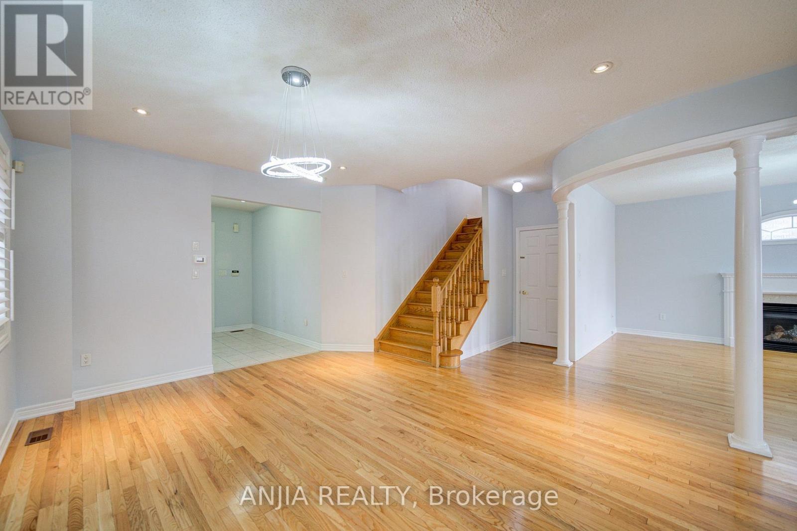 74 Batchford Crescent Property Photo 14