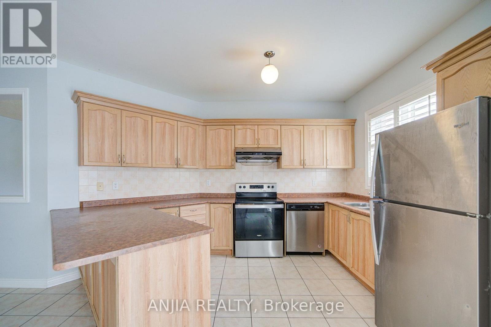 74 Batchford Crescent Property Photo 23
