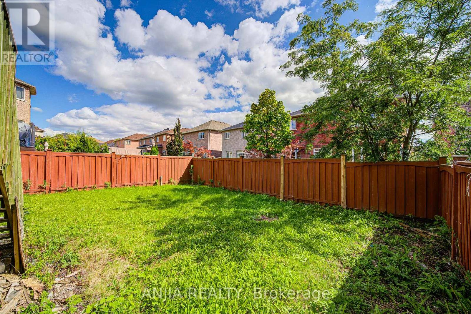 74 Batchford Crescent Property Photo 45