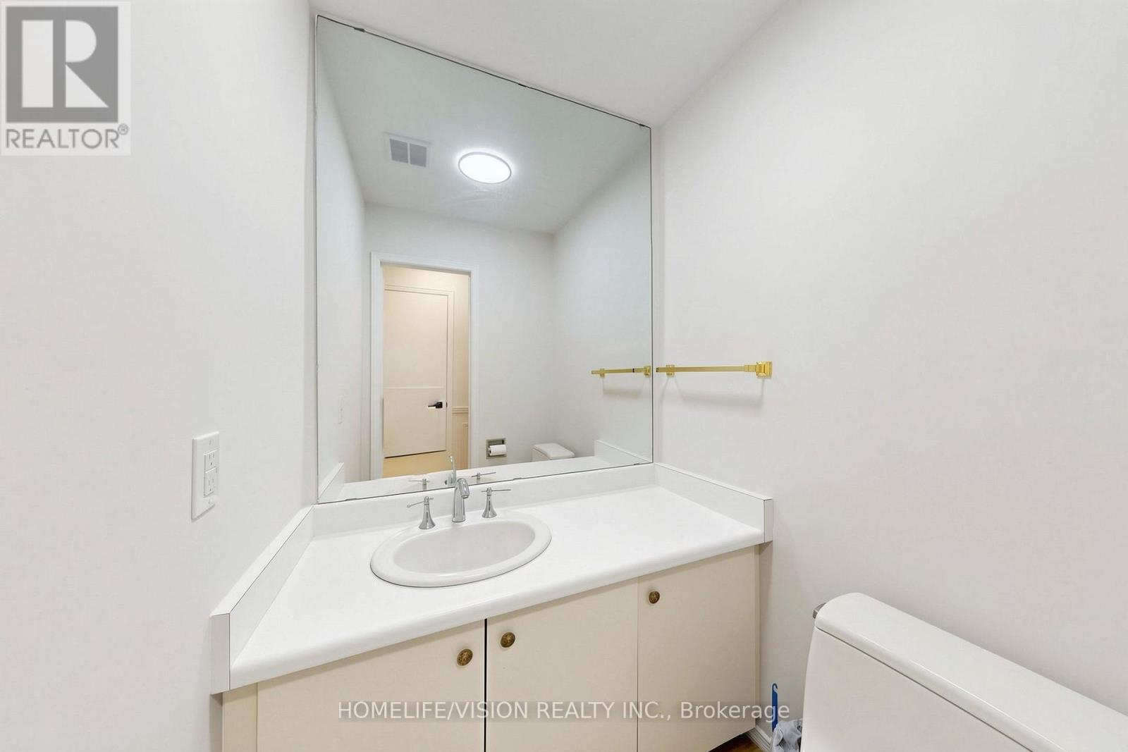 60 Carrington Drive Property Photo 18