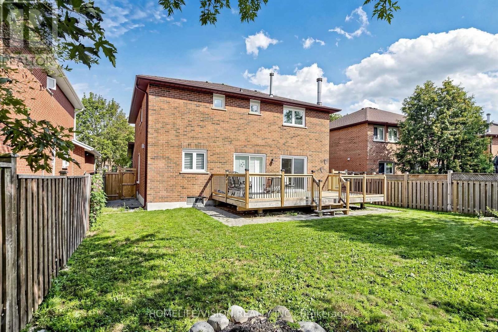 60 Carrington Drive Property Photo 44