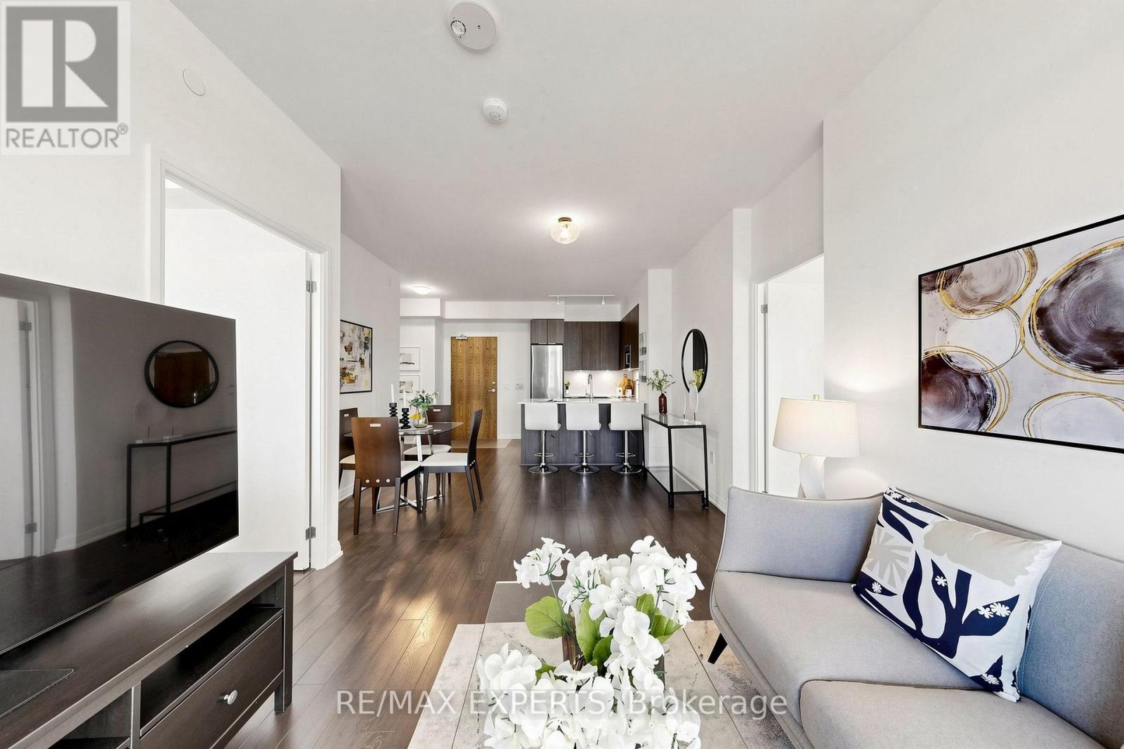 302 - 99 Eagle Rock Way Property Photo 6