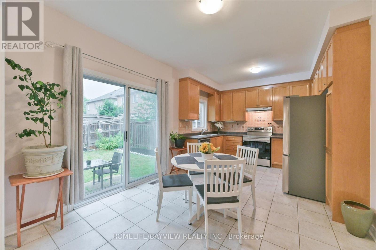 26 Honeyview Street Property Photo 9
