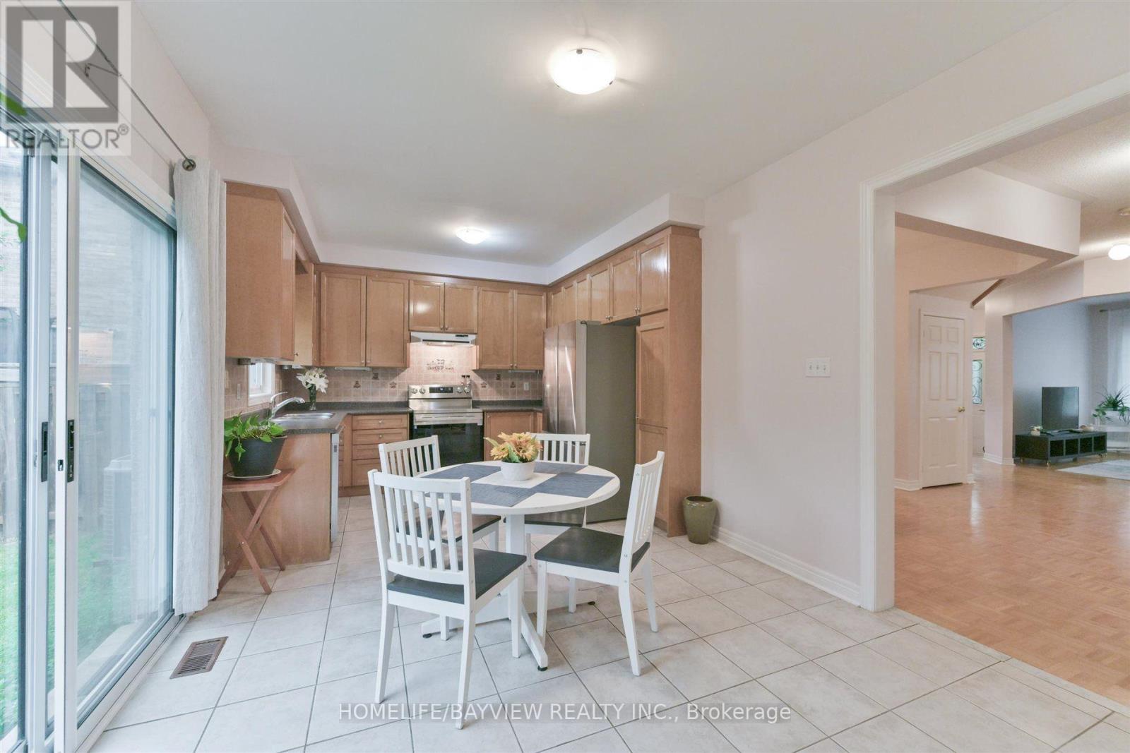26 Honeyview Street Property Photo 11