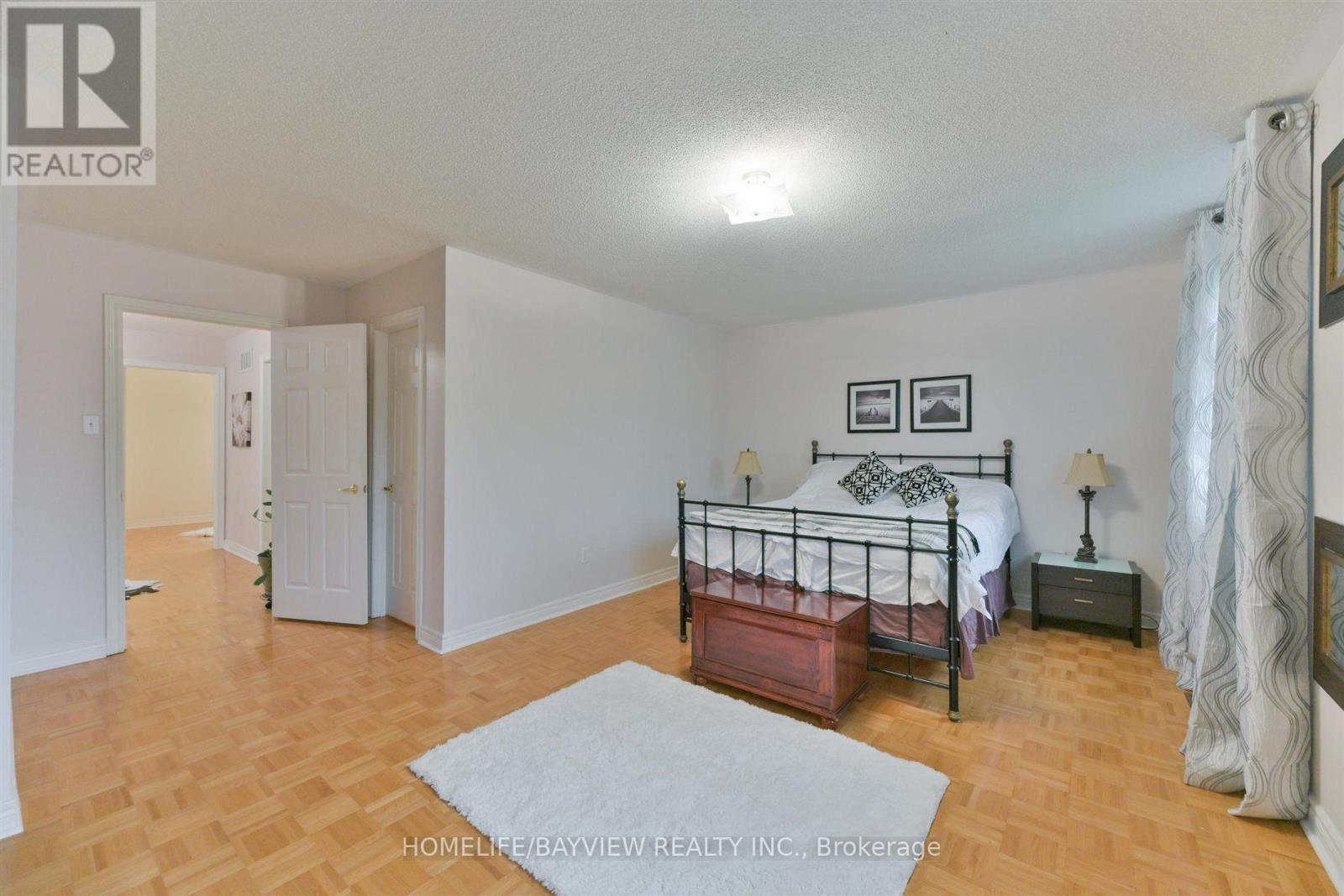 26 Honeyview Street Property Photo 17