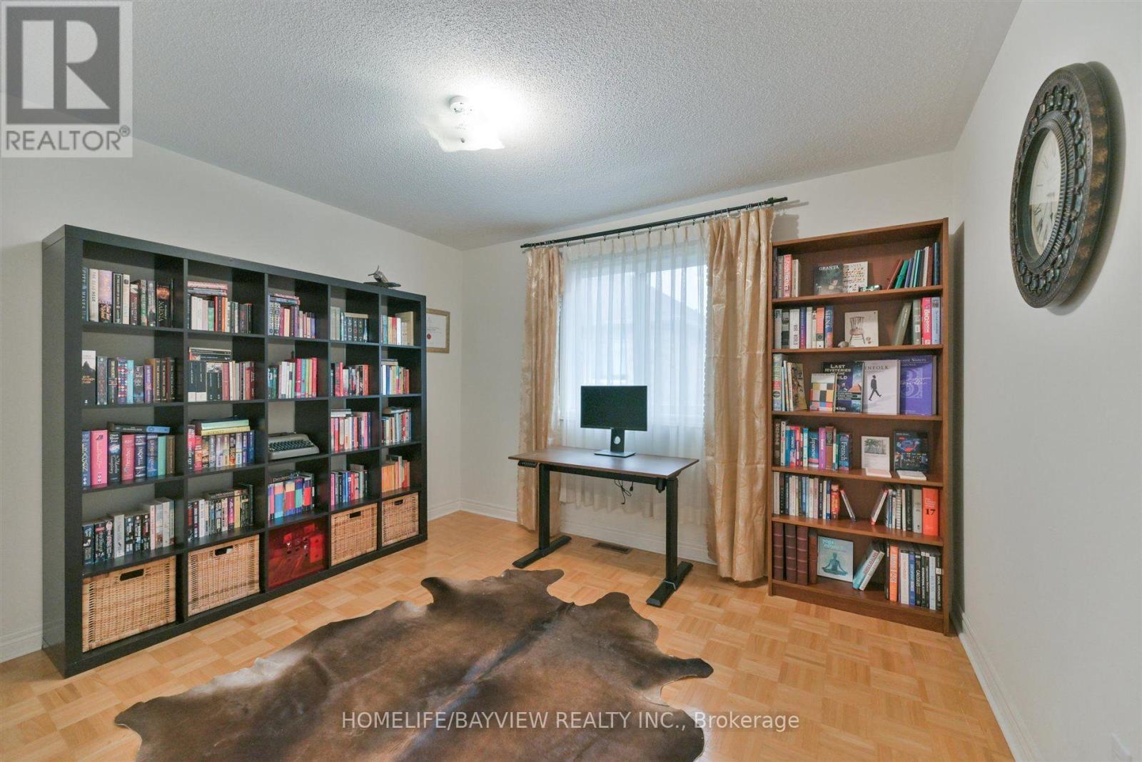 26 Honeyview Street Property Photo 27