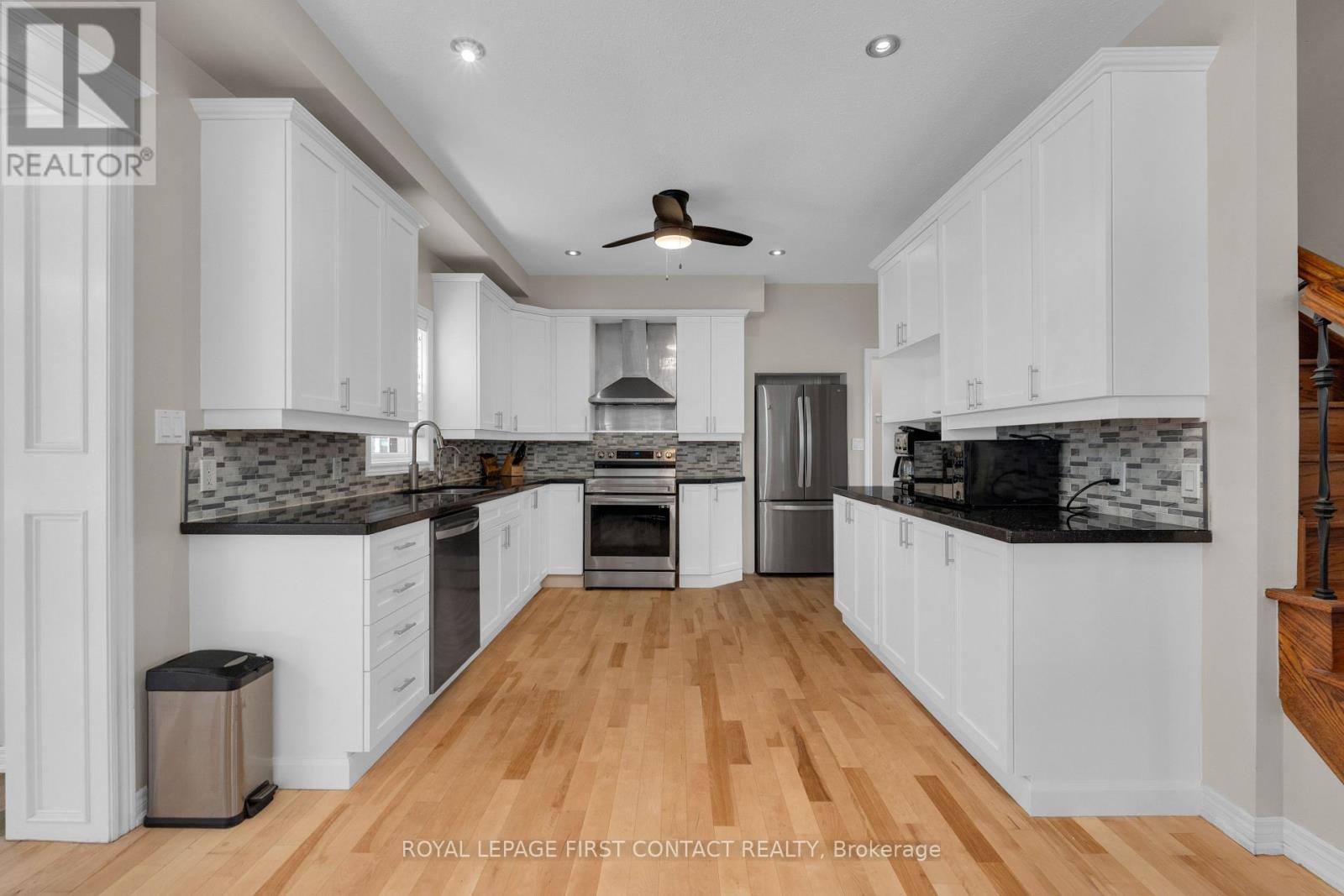 43 Vanderpost Crescent Property Photo 14