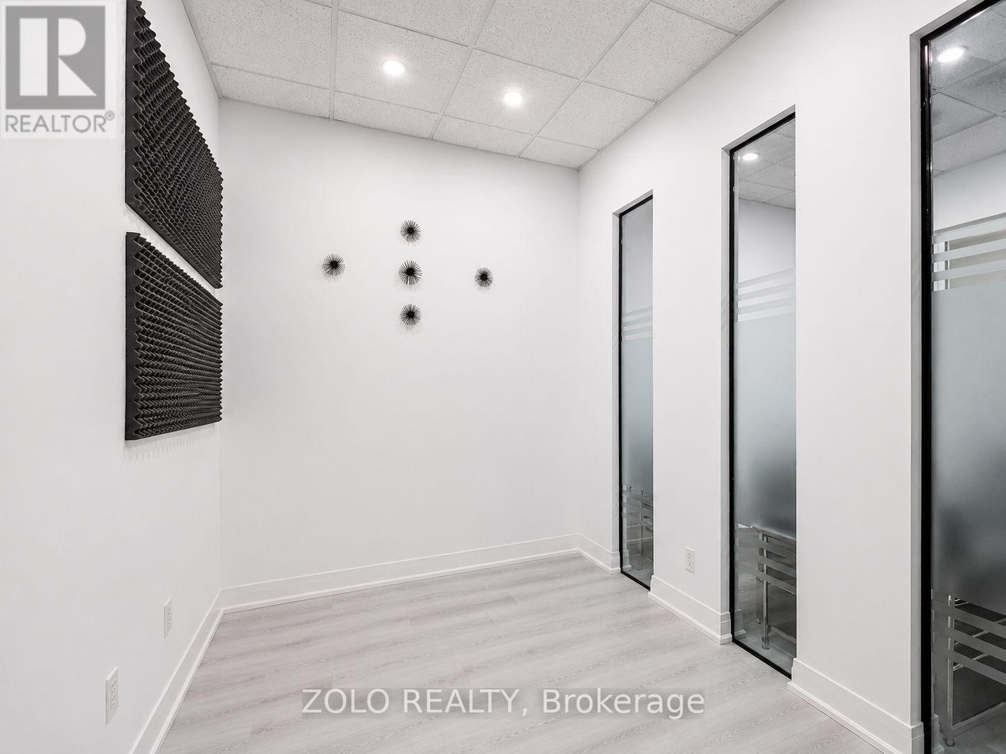 255 - 7777 Weston Road Property Photo 12