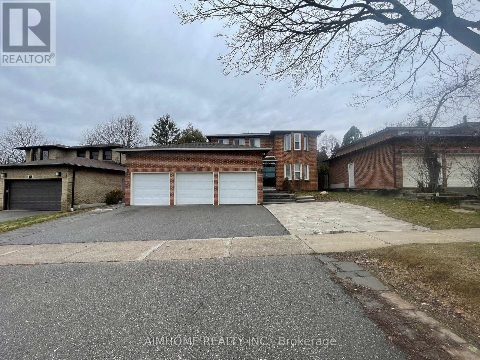 MAIN - 166 FINCHAM AVENUE