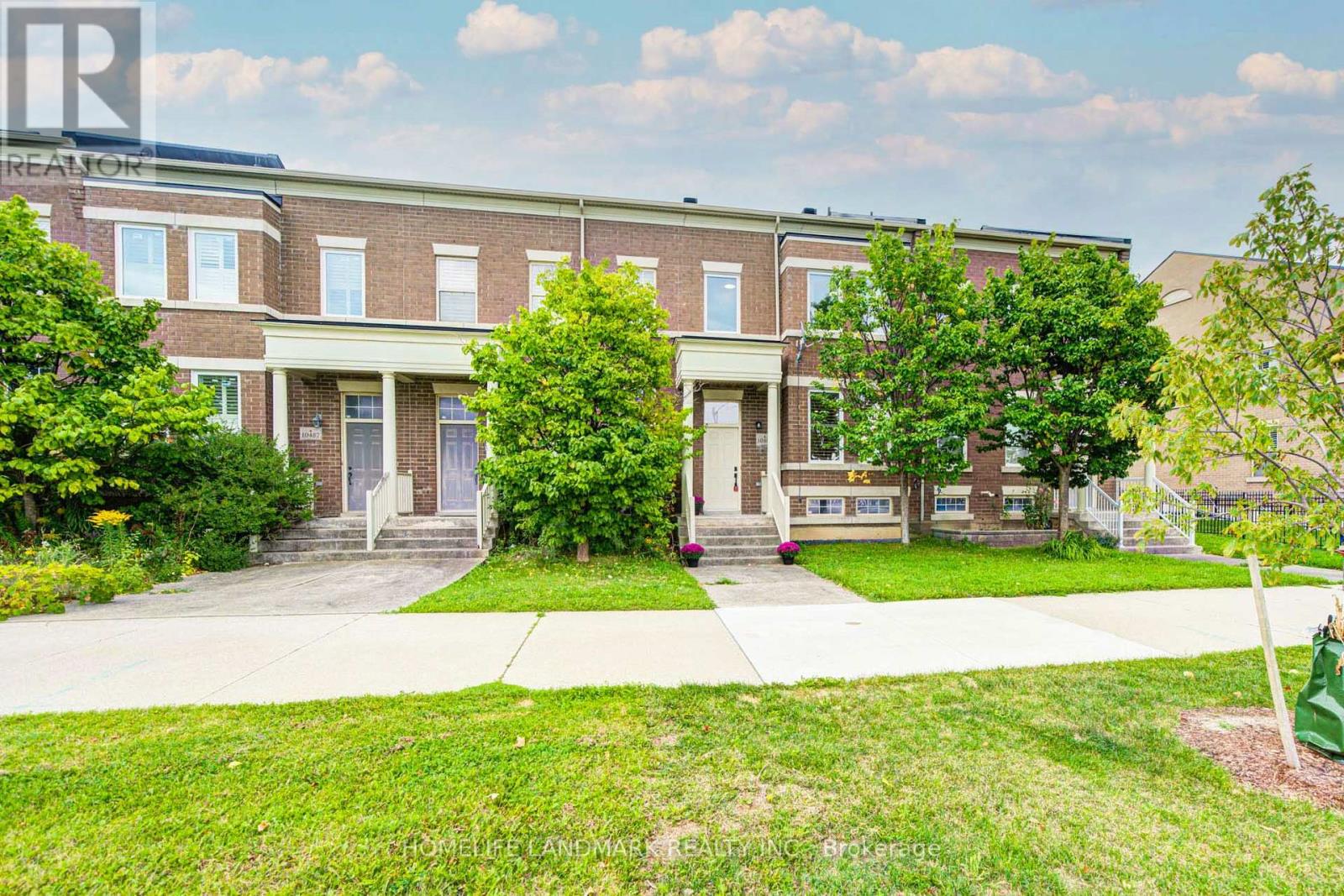 10483 Woodbine Avenue Property Photo 1