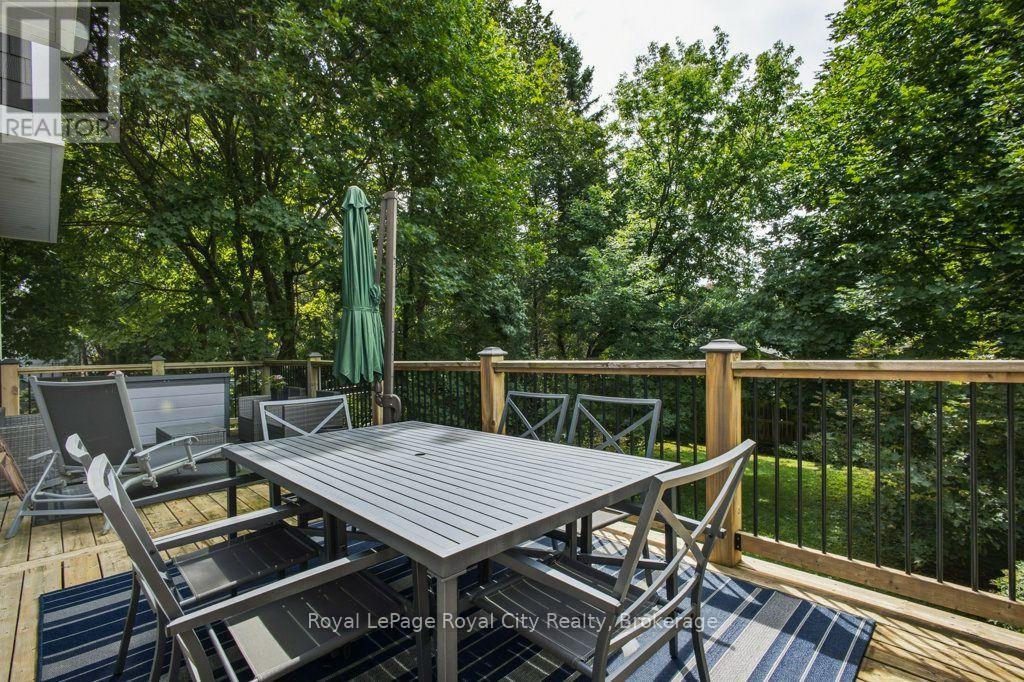 236 Stanley Street Property Photo 25