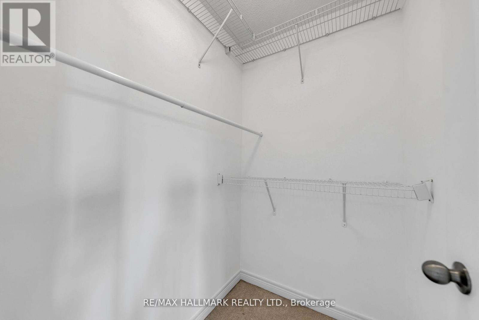 284 King Road Property Photo 20