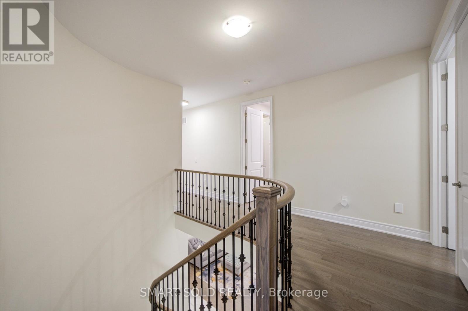 2 Menotti Drive Property Photo 26