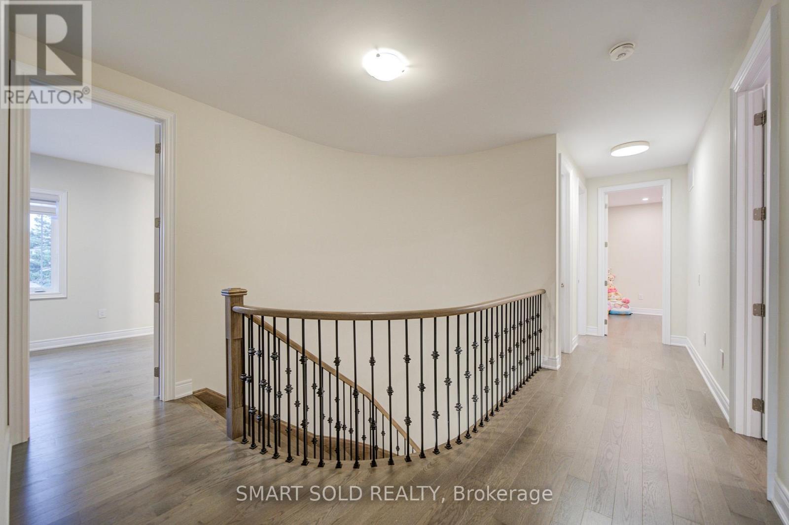 2 Menotti Drive Property Photo 27