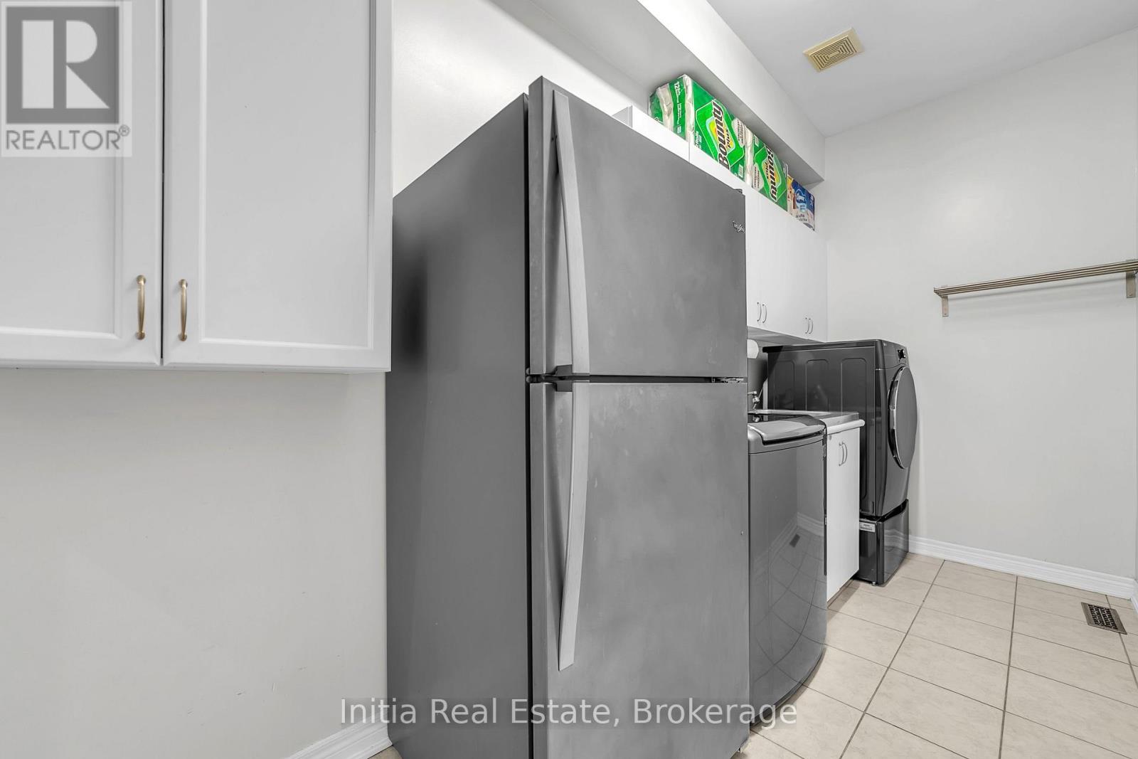 278 Fossil Hill Road E Property Photo 10