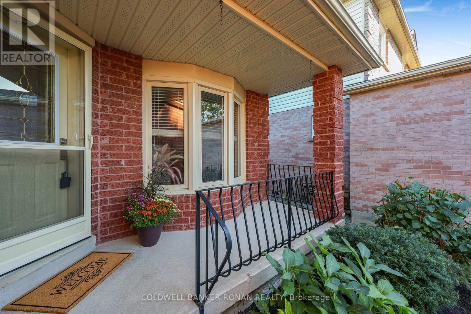 76 Gray Avenue Property Photo 3